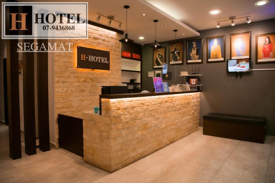 H Hotel Segamat Kültér fotó